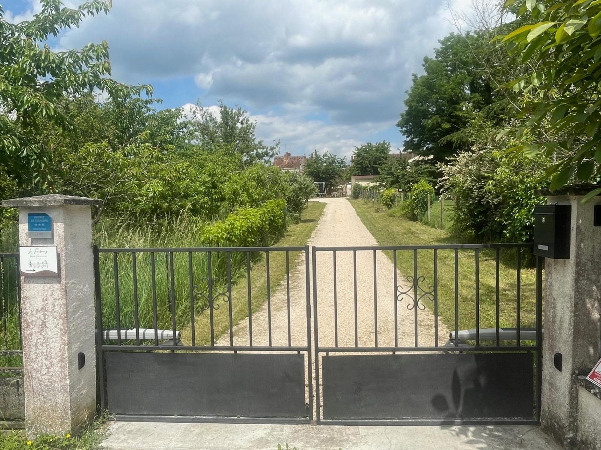 Le Faubourg Des Trois Provinces, Zoo De Beauval Apartment Noyers-sur-Cher Luaran gambar